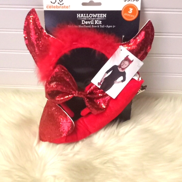 Halloween Devil Kit- 3 Pc Accessories - Picture 6 of 12